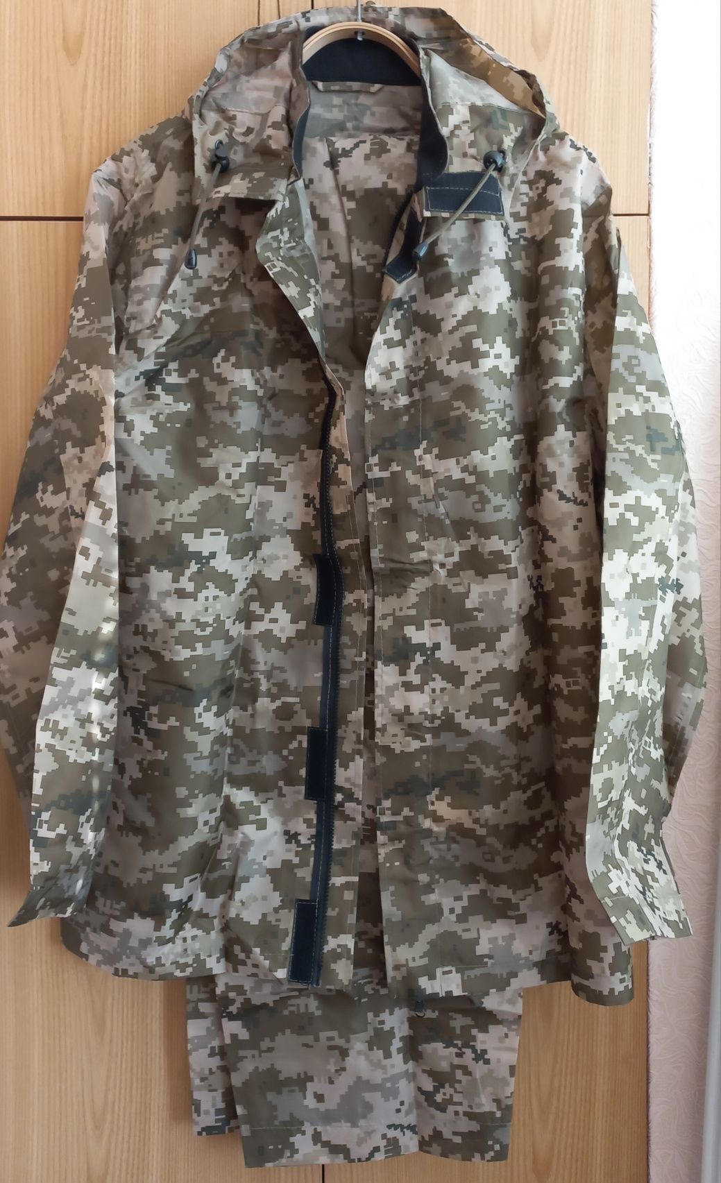 Костюм-дождевик,  р.50 рост3