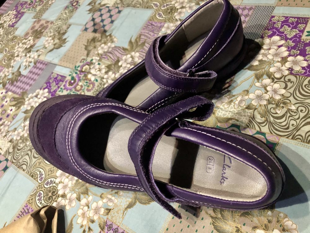 Clarks oryginalne 35 2,5uk jak nowe buty