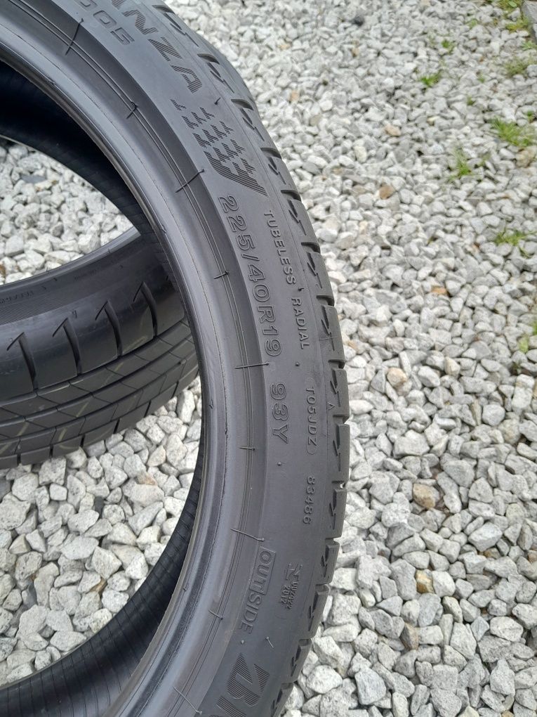 Opony letnie 225/40R19 Bridgestone Turanza T005 para