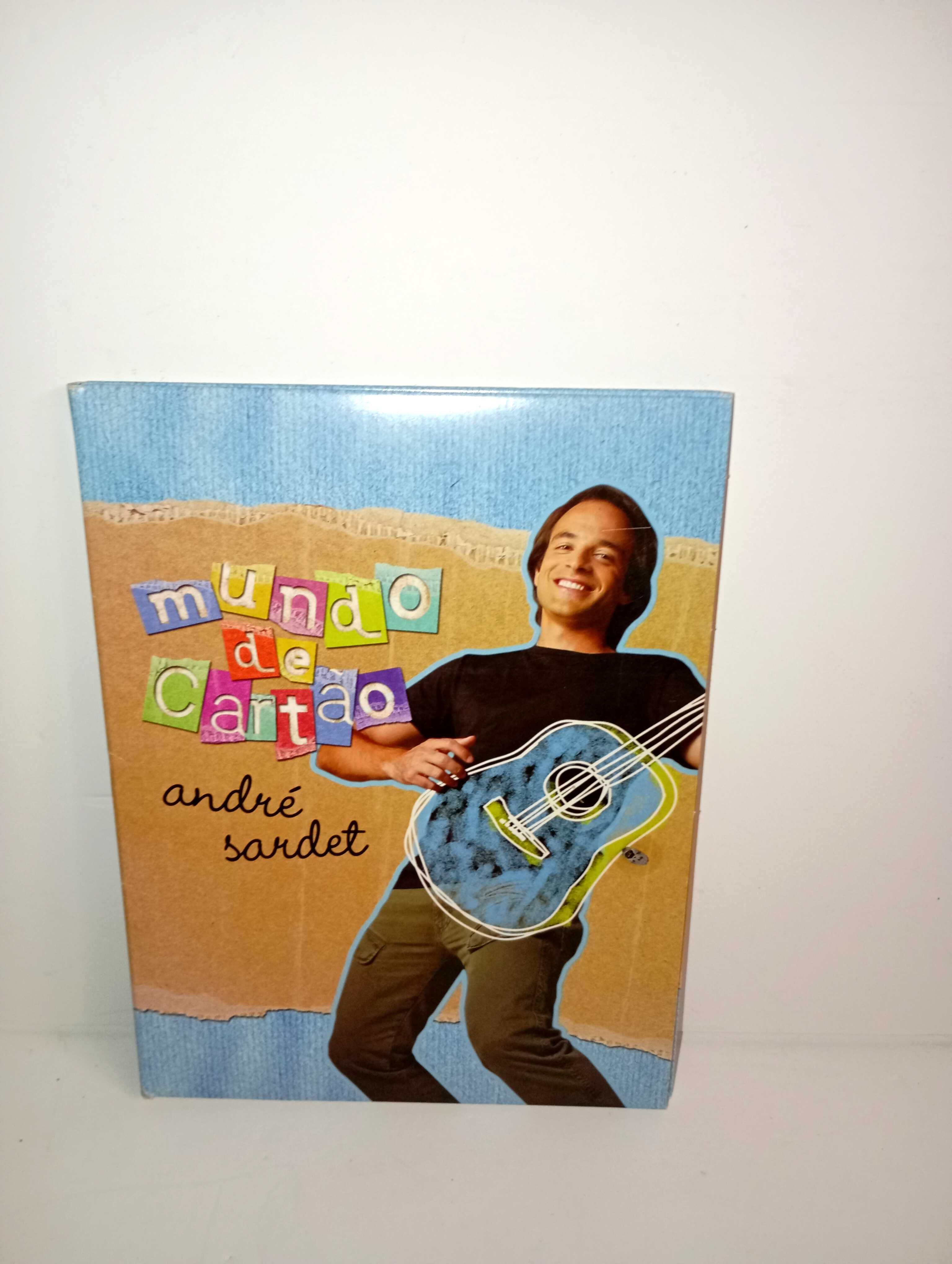 Cd e DVD - Mundo de cartão