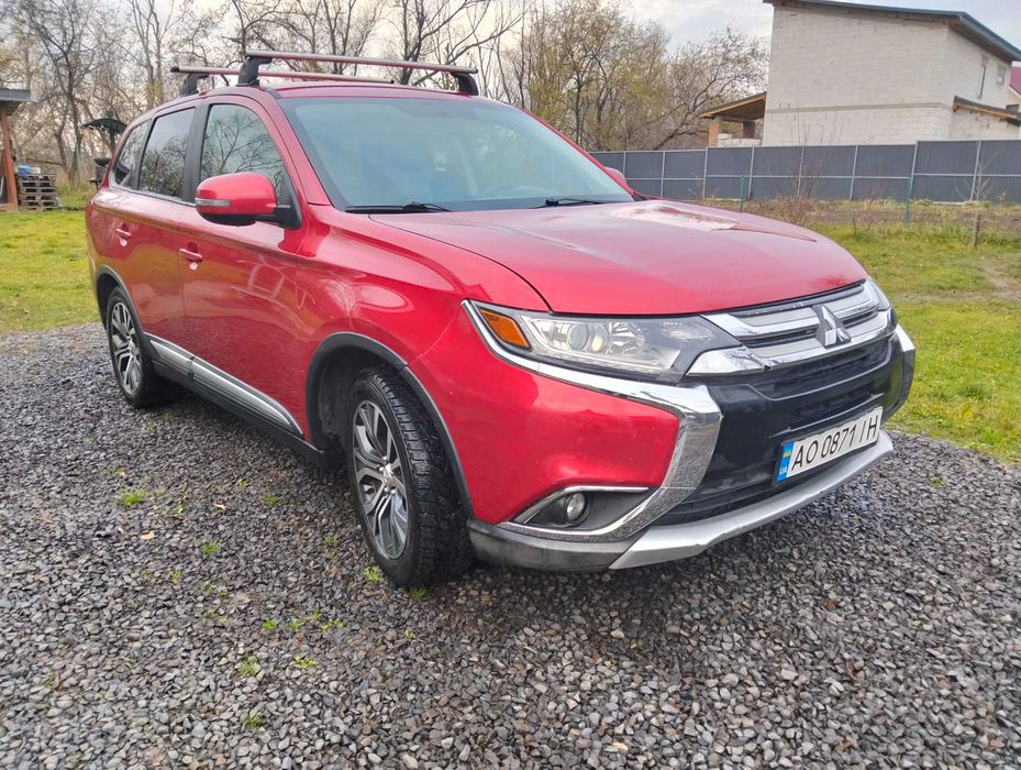 Mitsubishi Outlander
