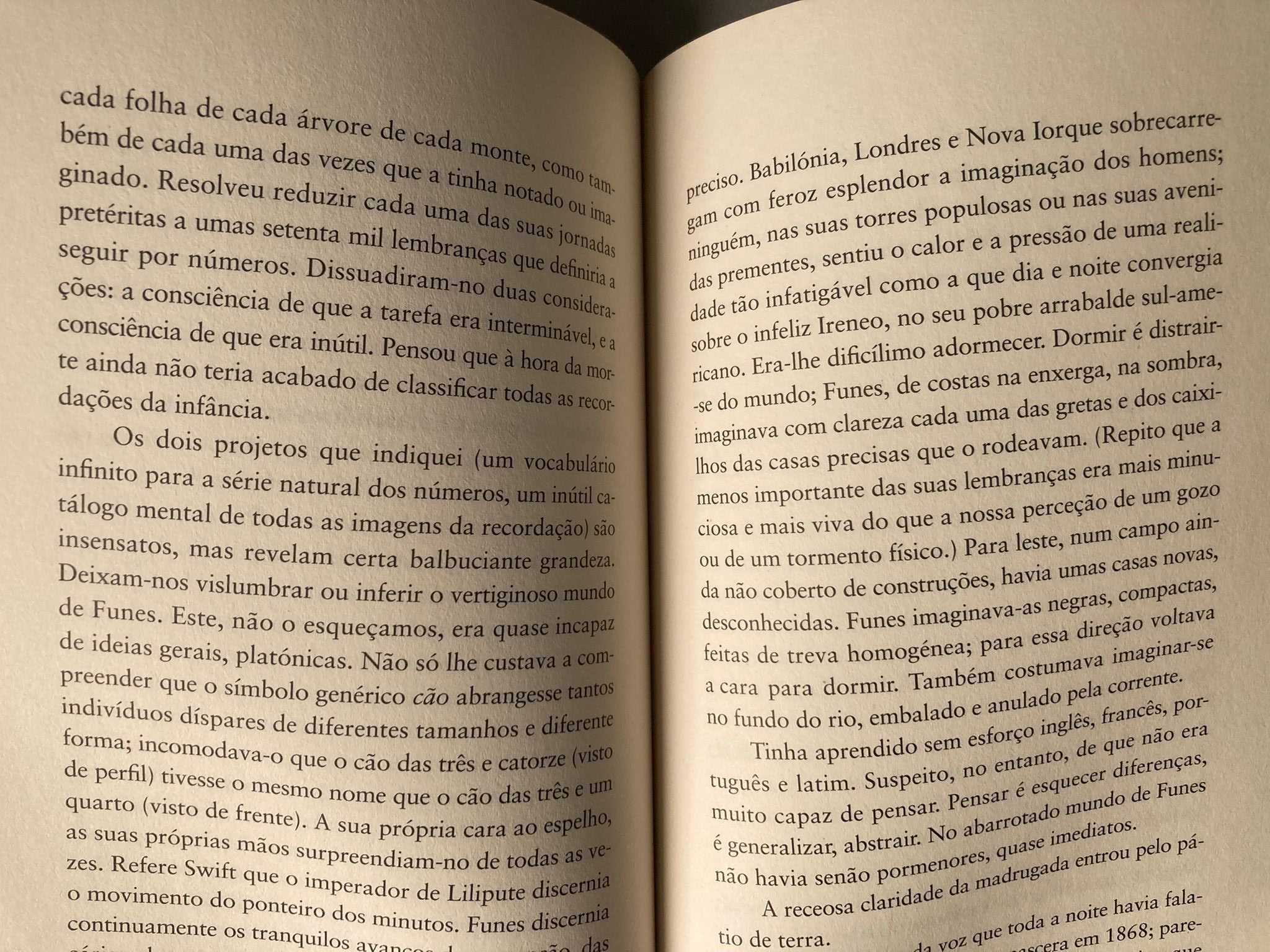 Ficções, de Jorge Luís Borges