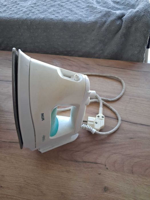 Утюг Philips Mistral 34
