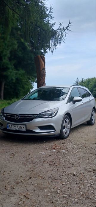 Опель астра автомобіль