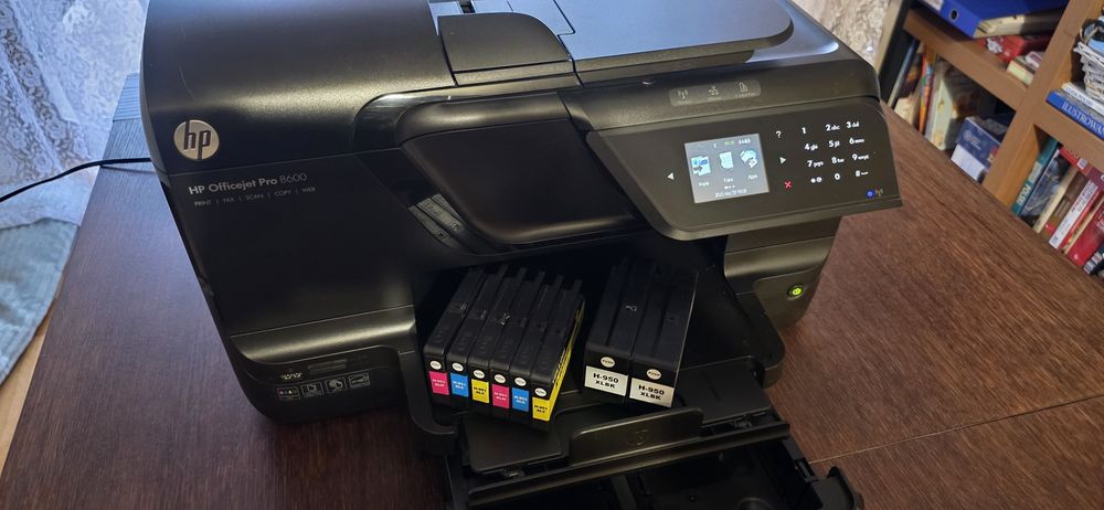Urządzenie, drukarka wielofunckyjne HP Officejet Pro 8600  WIFI duplex