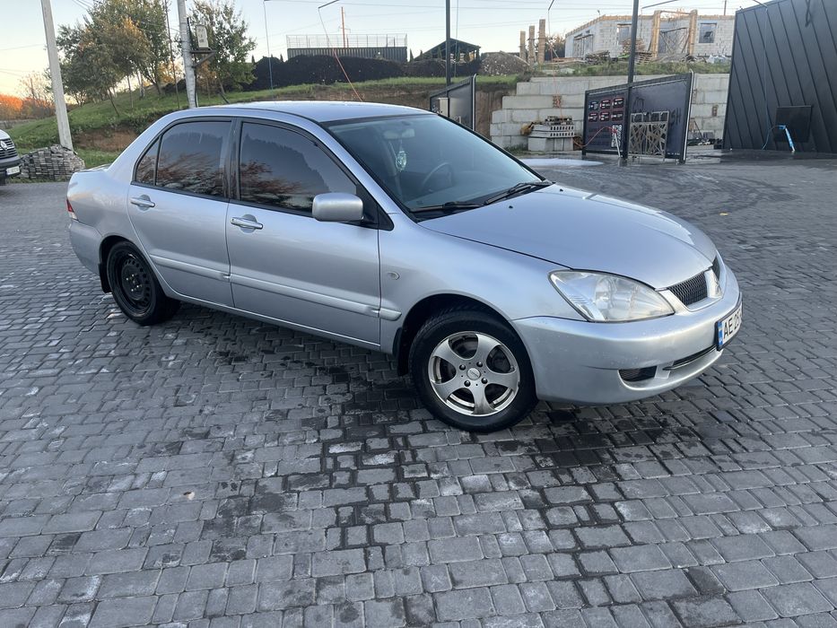 Mitsubishi Lancer 9