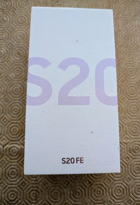 Samsung S20 FE - Usado em excelente estado