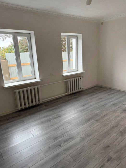 Продам самостоятельный дом с ремонтом  Малиновский р-он