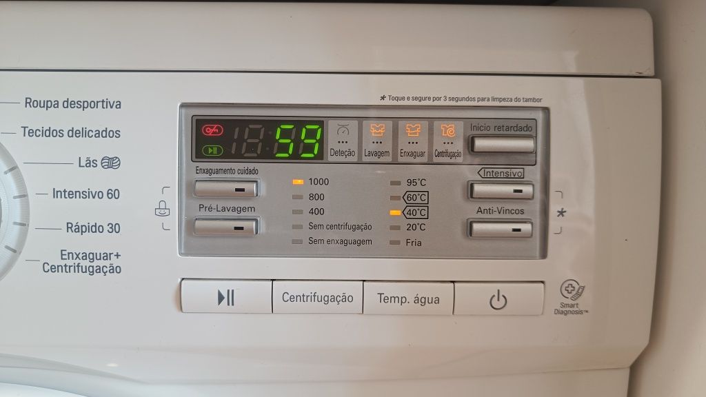 Máquina Lavar Roupa LG Moderna A+++ 8kg