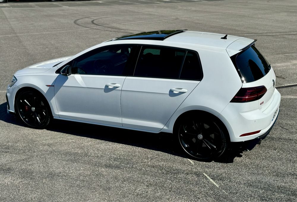 VW Golf 7.5 GTI TCR Akrapovic