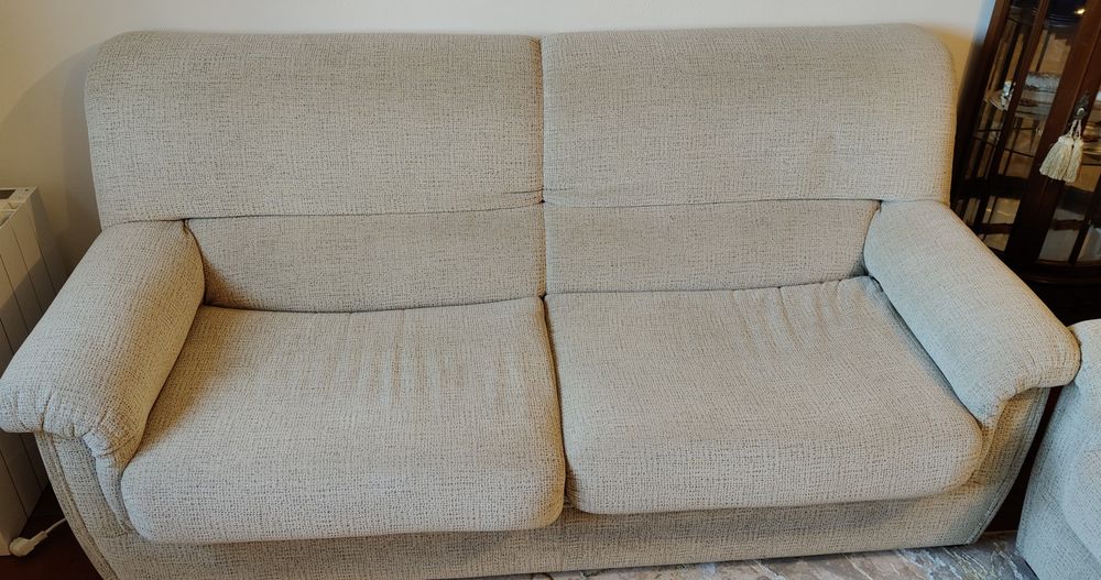 Sofa bege 185 cm excelente estado