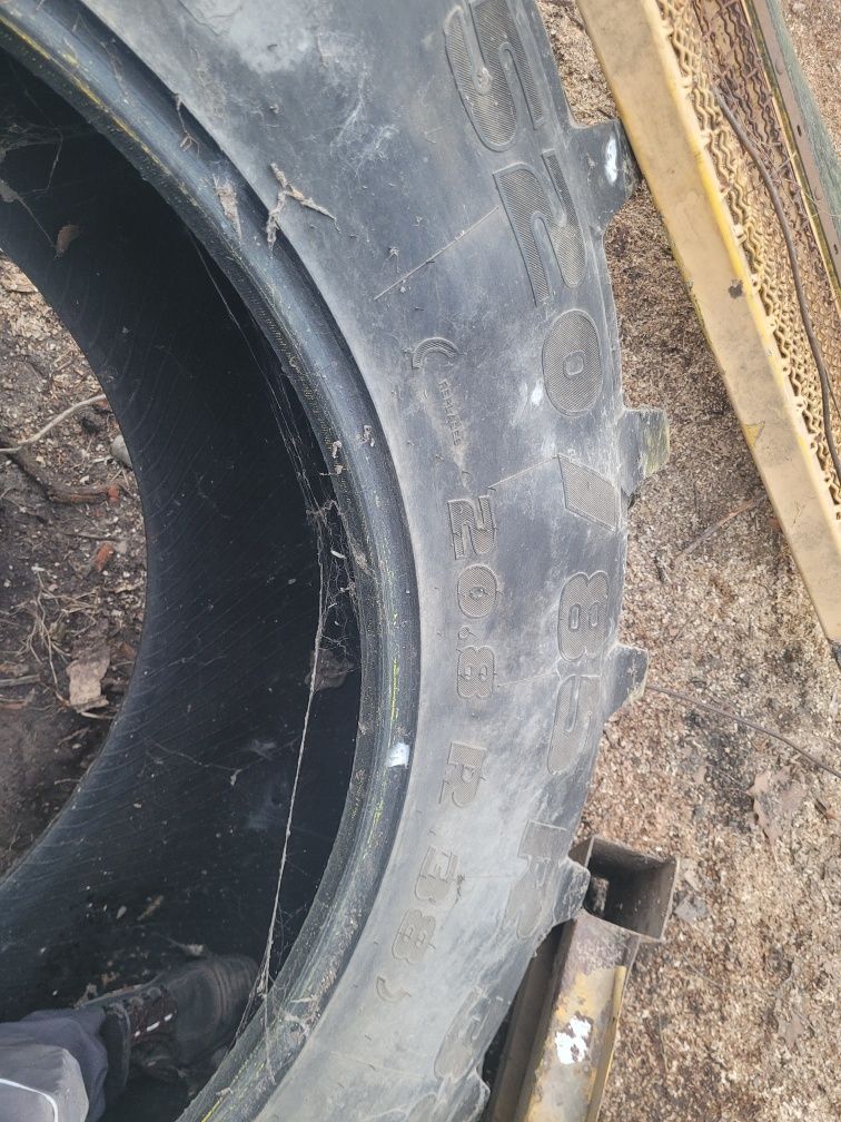 Opony 520-85r 38  480-70 r28