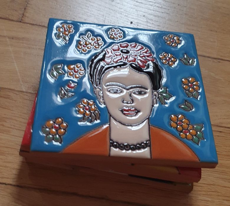 Kafelki Frida ceramiczne kafel dekor ręcznie robione hand made