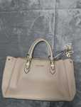 Mala Guess bege tiracolo