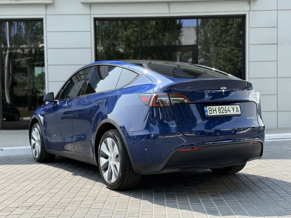 Продам Tesla model Y 82 kw long range