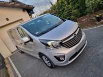 Opel Vivaro Opel Vivaro Tourer Long Salon pl . Bezwypadkowy Prywatny FV23