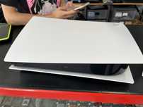 Playstation 5 - midia fisica, com um controle