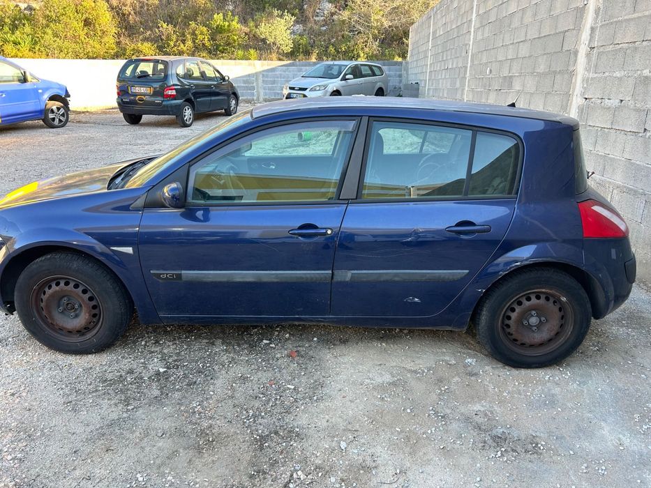 Vendo carro de 2002 gasóleo