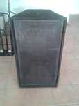 Vendo 2 Tops com altifalantes RCF L100P com 1200w rms cada uma.