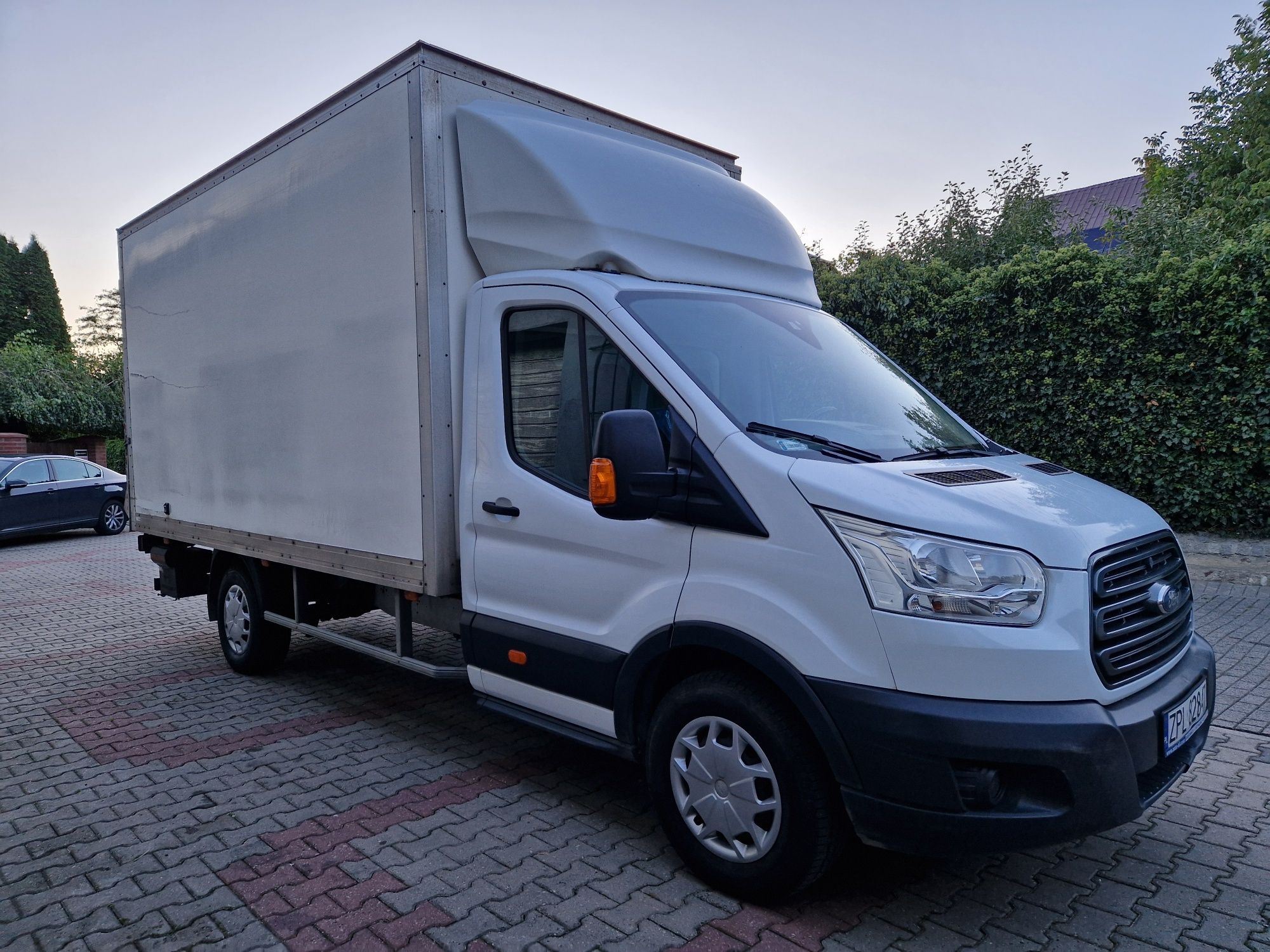 Ford Transit Kontener, winda DHOLLANDIA 750 kg, FV 23%