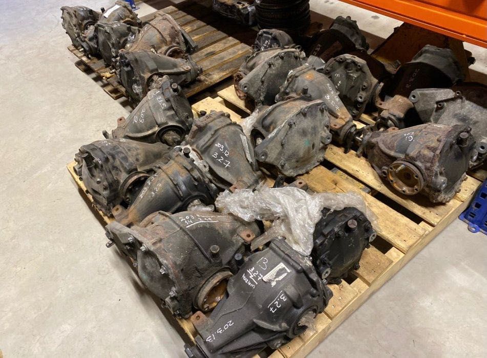 Редуктор Mercedes W202 203 204 208 209 210 кардан міст балка мерседес