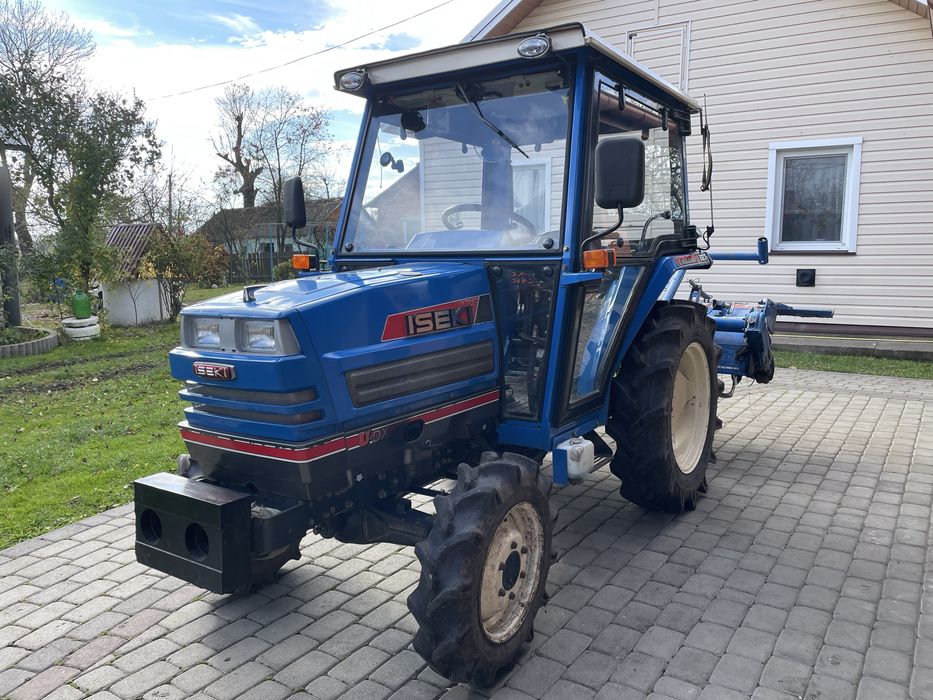 Iseki TA 227 з кабіною+  фреза 140 см.