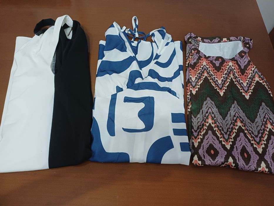 Vestidos novos 5 euros cada, tamanho M