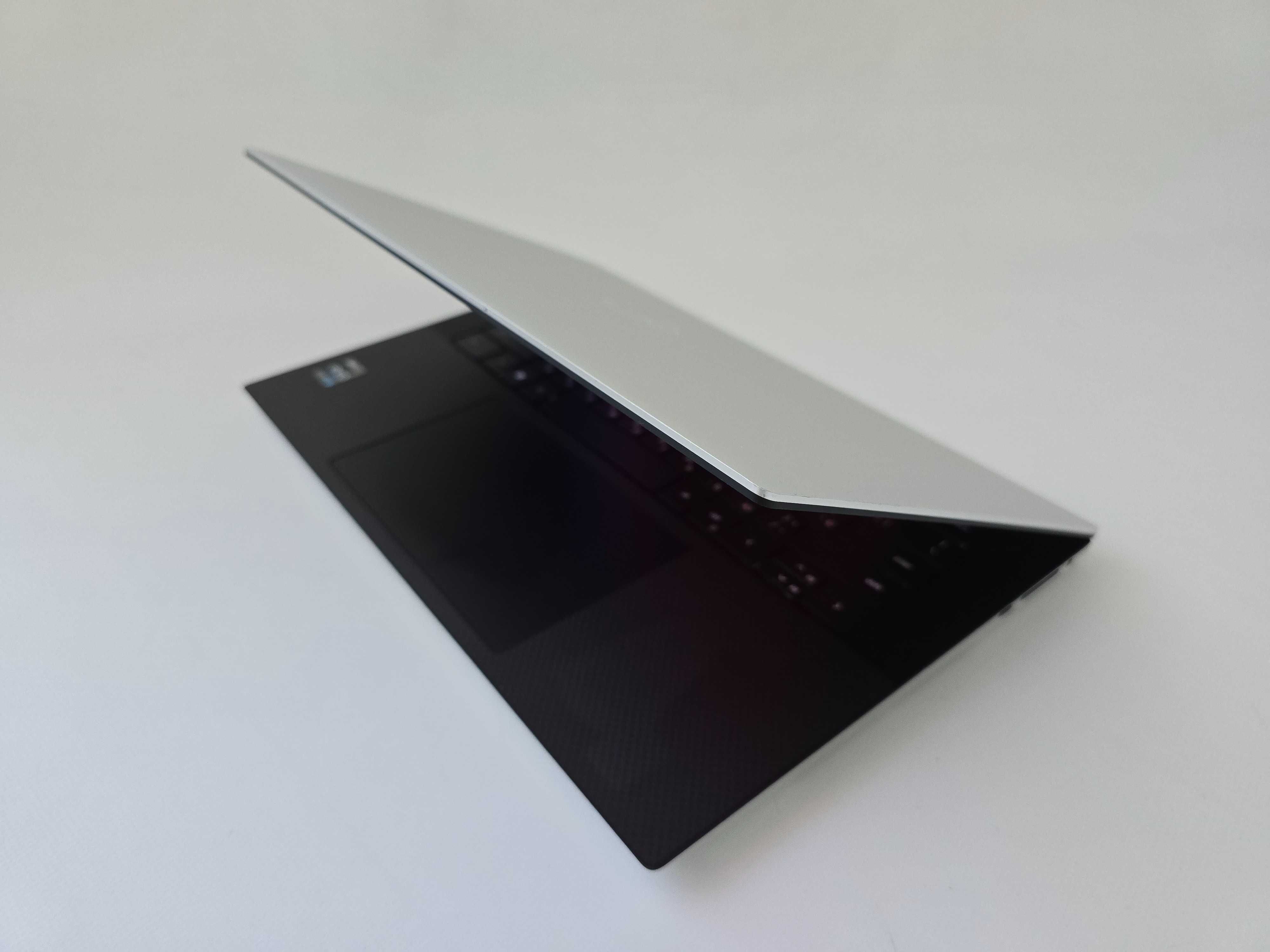 Dell XPS 9530 (2023) i7 13700H/RTX 4060/RAM 16GB/SSD 1TB/WIN 11 Pro