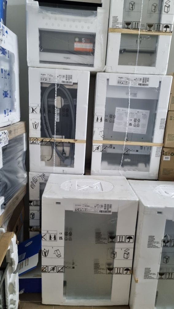 Посудомийна машина  Beko DIS35021.