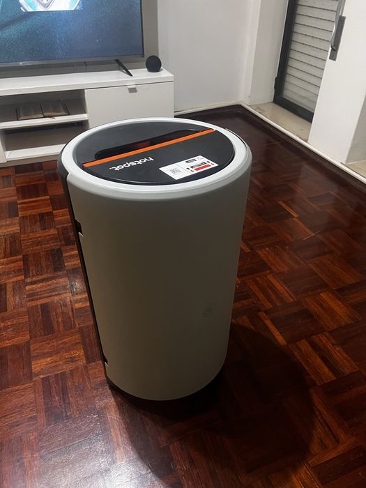 Aquecedor a gas acompanhado do cilindro