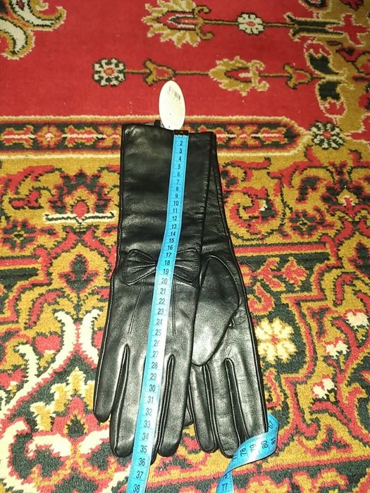 Жіночі шкіряні перчатки