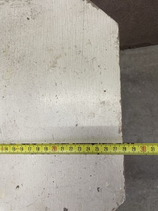 Antiga Cadeira de Madeira