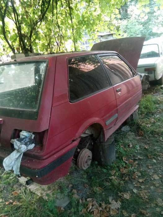 Toyota corolla e 80 по Кузов  трёх дверка