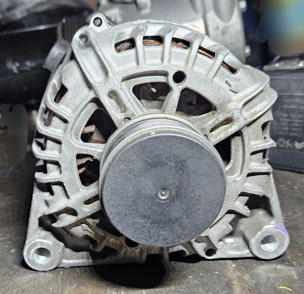 Citroen C3 Peugeot 208 1.2 alternator 98265.74080 Opel Corsa