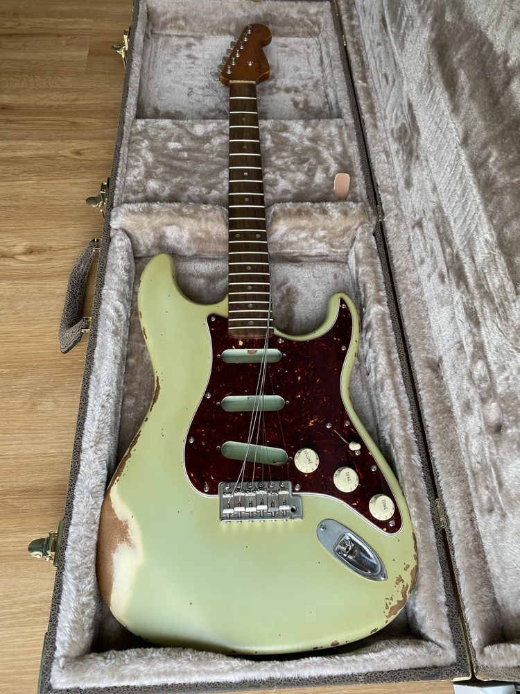 Guitarra type S Relic Surf Green