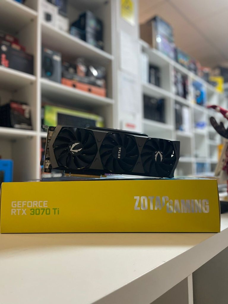 Placa Gráfica Zotac Geforce RTX 3070Ti Trinity 8GB GDDR6X