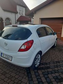 Opel corsa niski przebieg