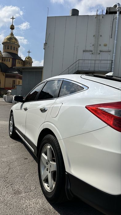 До вашої уваги Honda crosstour 2013р не потребує  вкладень
