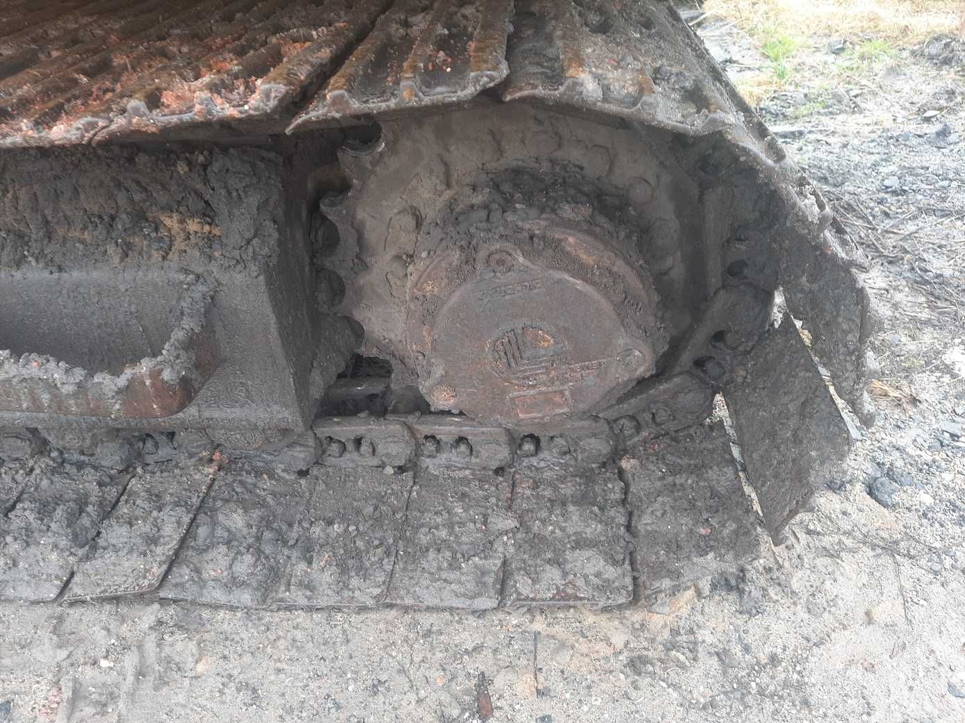 koparka gąsienicowa JCB JS 130 części siłownik reduktor obrotu wieniec