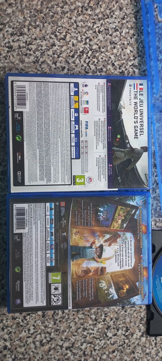 Paw city calls/Lego jurassic world/Call of duty black ops 4/Fifa18 Ps4