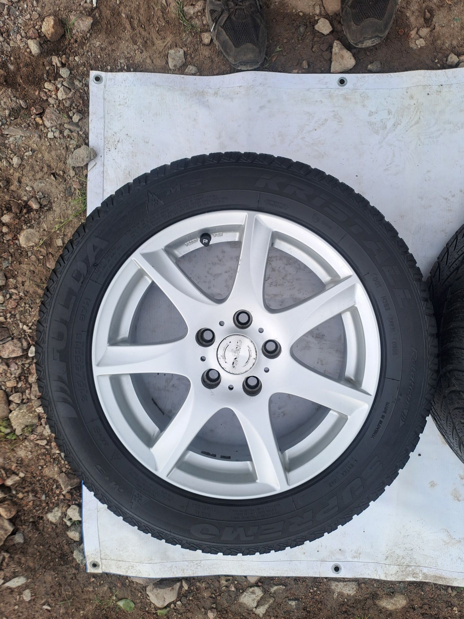 Felgi enzo opony Gratis! 5x108 et 50 16 cali 215/55r16 koła