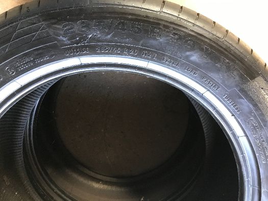 Opona 285 45 R20 Continental