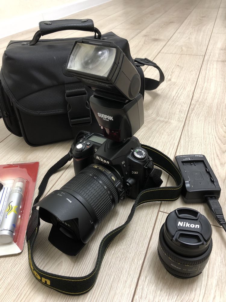 Nikon D90 ідеальний