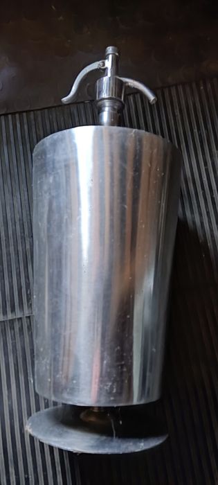 Сіфони для газованої води