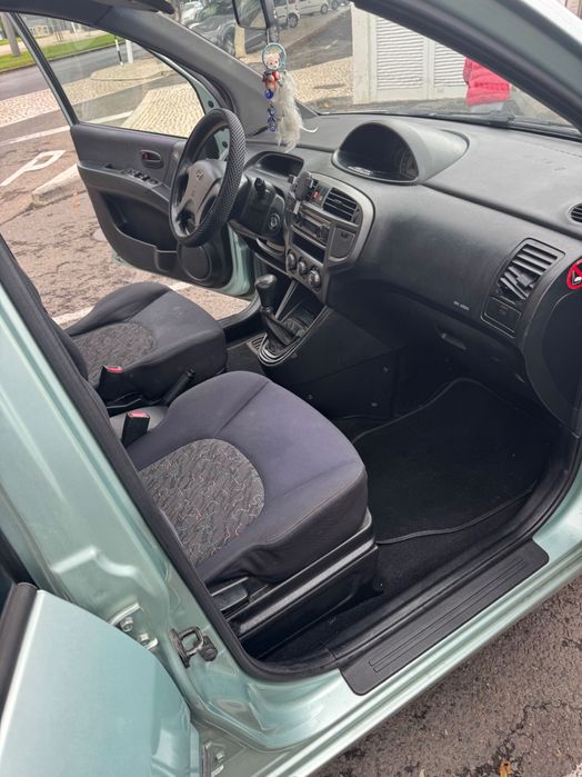 Vendo carro Hyundai Matriz