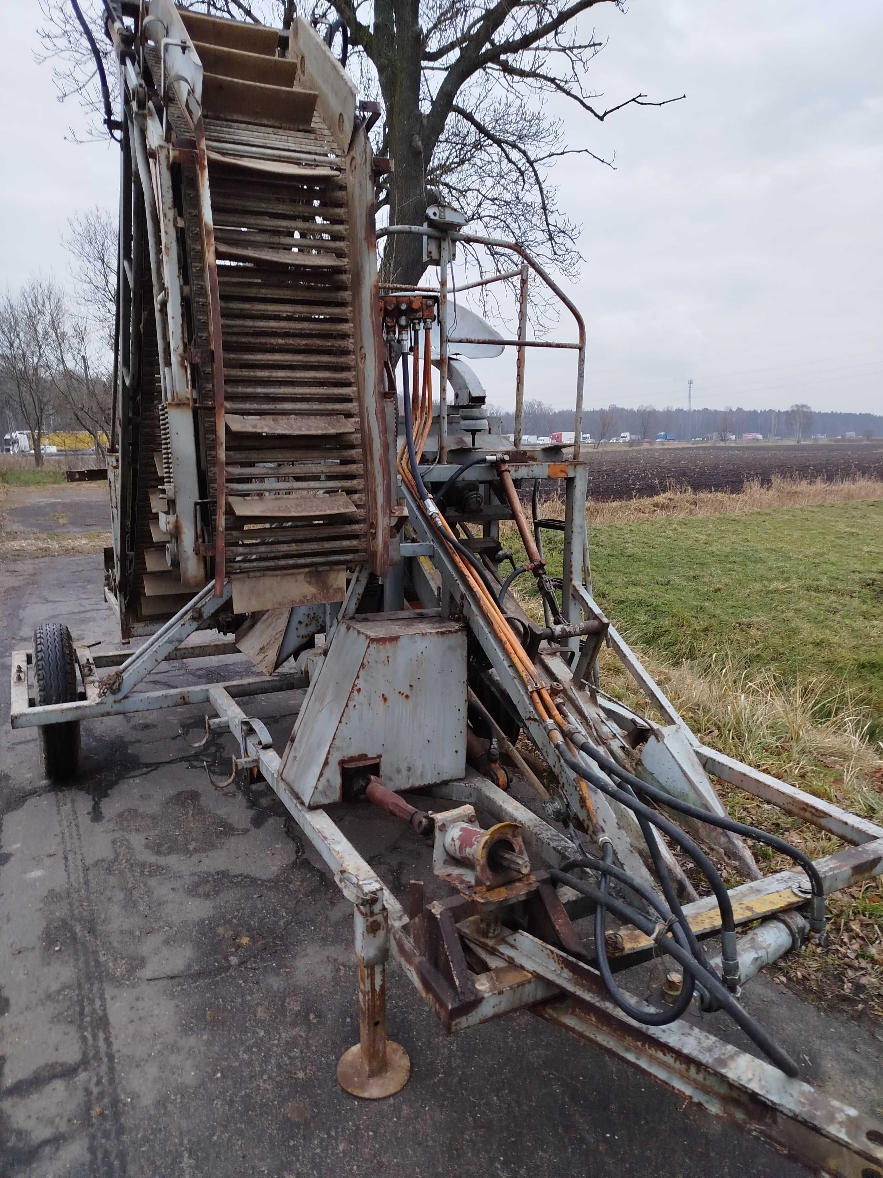 Kombajn do marchwi, warzyw, EM 11-1, DDR