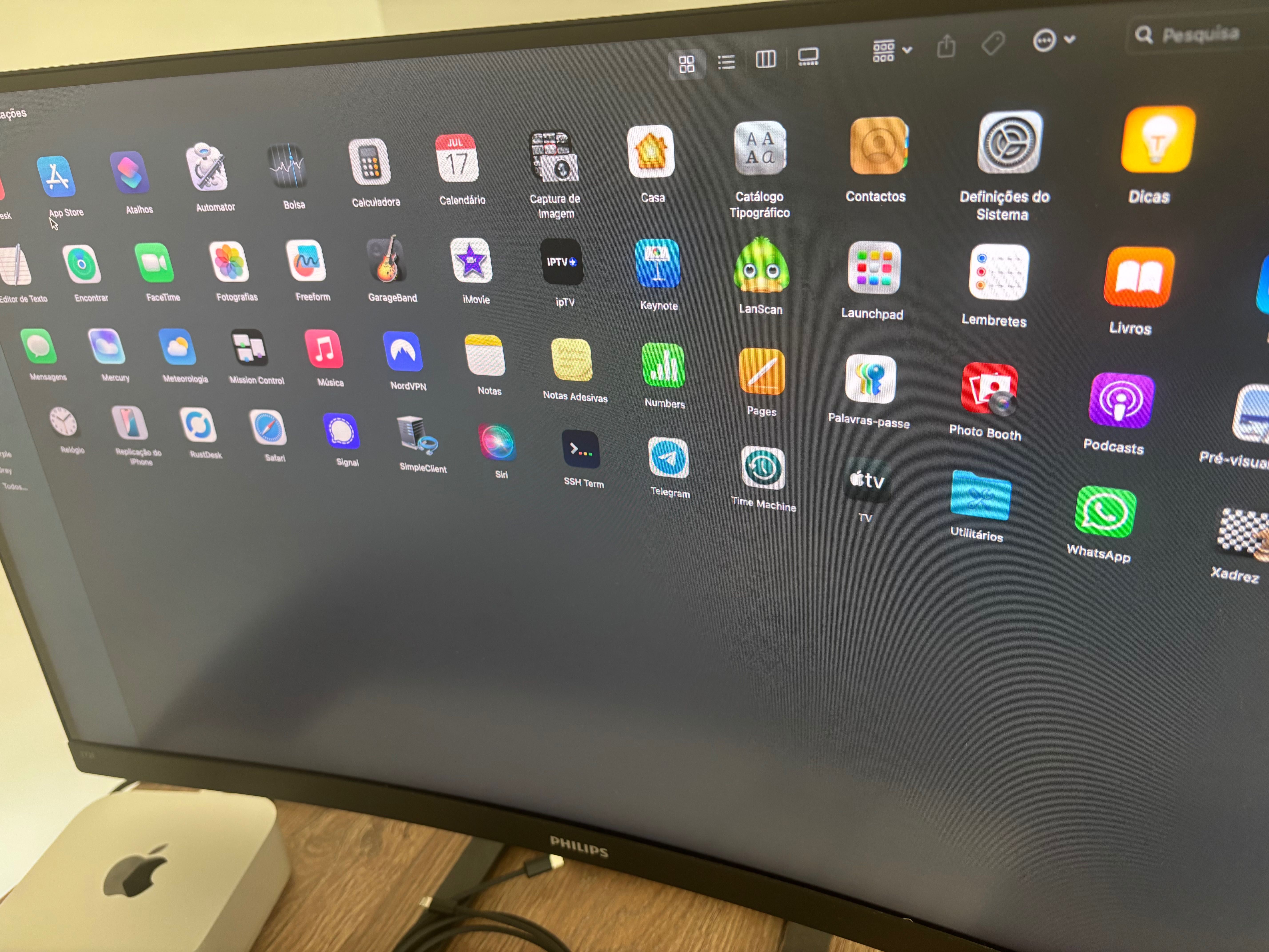 Monitor Philips 27 curvo