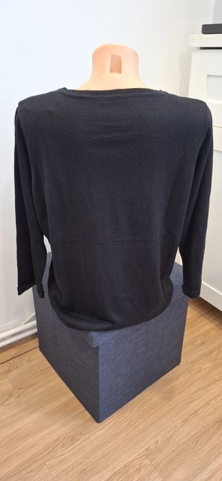 Czarny sweterek damski z metką, rozmiar L – nowy