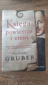 Księga powietrza i cieni Michael Gruber