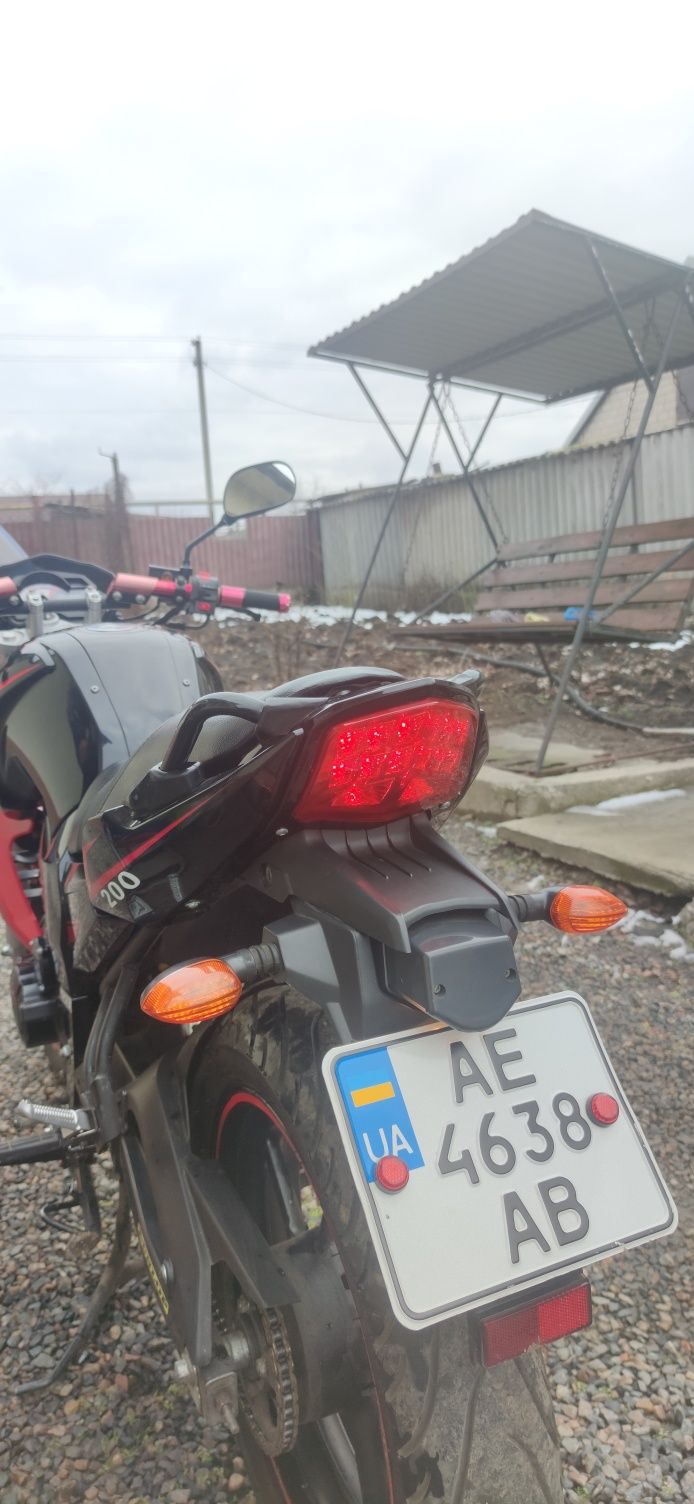 Продам Viper vm200-r2